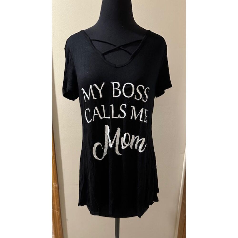 Black "My Boss Calls me mom" Design Shirt  T14401M  Medium   (I)  NWT Boutique